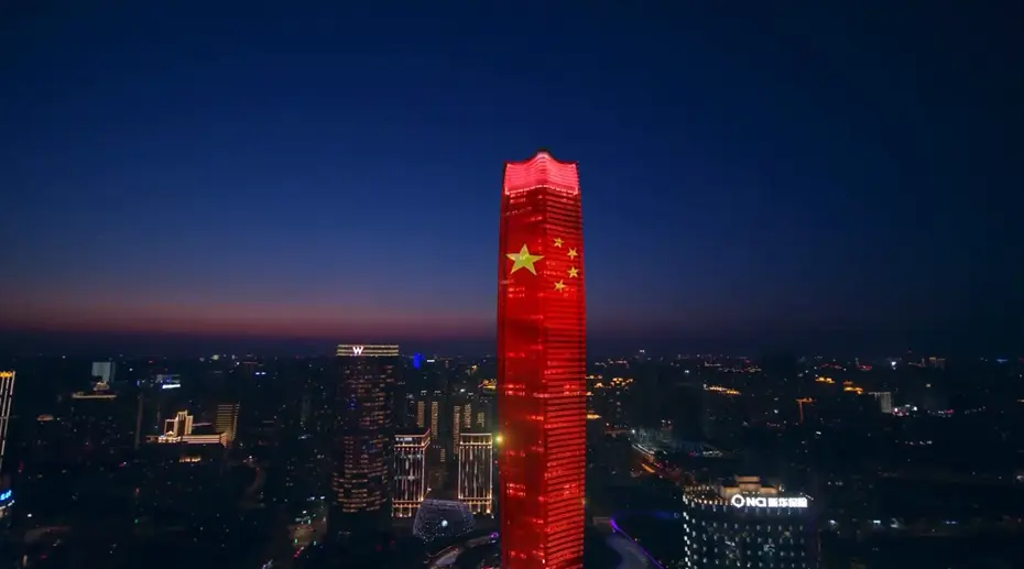 纱幕全息投影原理是什么样的？什么样的原理驱动纱幕全息投影技术？