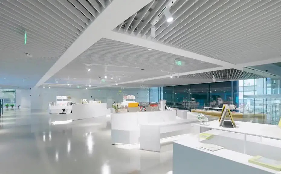数字展厅已经取代传统展厅？（传统展厅已被数字展厅所超越：新的展示方式探讨）